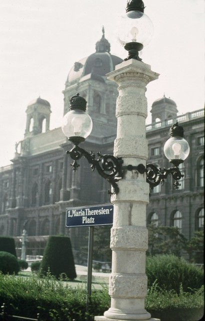 Maria Theresa Platz - Vienna