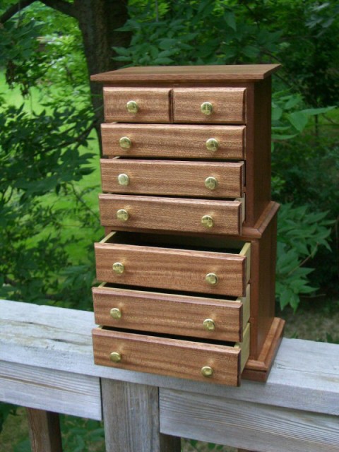 3/4 front view, drawers open